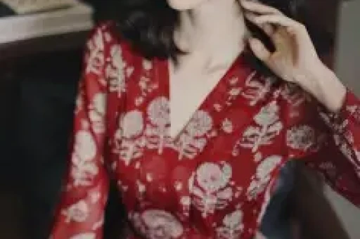 被李荣浩公开质问仅一天单依纯被曝“黑料”吃相难看越扒越有